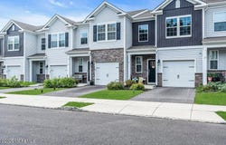 55 Peregrine Way, Burlington, NJ 08016