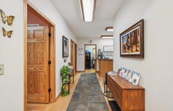 234 Oakton Ave, Pewaukee, WI 53072