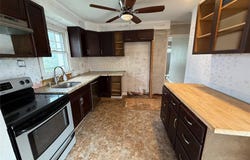 449 N Indiana Avenue, Lindenhurst, NY 11757