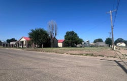 310 Avenue L, Sunray, TX 79086