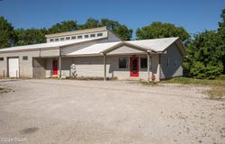 4 NE 1st Lane, Lamar, MO 64759
