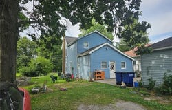 410 W Water, Pinckneyville, IL 62274