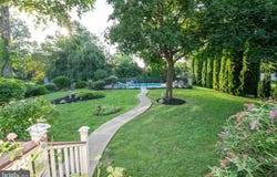 8 WORTHINGTON MILL ROAD, RICHBORO, PA 18954
