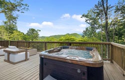 2715 Pine Crest Lane, Sevierville, TN 37876