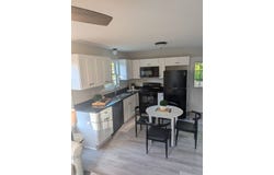 306 N West Ave, Blackstone, VA 23824