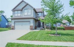 25700 E 32nd Street, Blue Springs, MO 64015