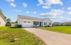 105 Marina Leigh Drive, Hubert, NC 28539