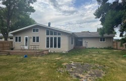 214 13th St W, Bottineau, ND 58318