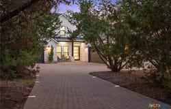112 Davis Lane, Georgetown, TX 78633