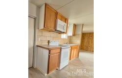 340 E 8th N, Mountain Home, ID 83647-4217