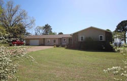 3164 Crow Mountain Road, Russellville, AR 72802