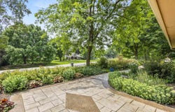 S56w23606 Maplewood Terrace, Waukesha, WI 53189