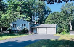 9 Rolling Hills Dr, Wilton, NY 12831