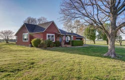 813 S Dade 251, Ash Grove, MO 65604
