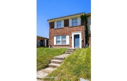 6737 Vandre Ave, Louisville, KY 40228