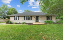 105 N Ellen Street, Nixa, MO 65714