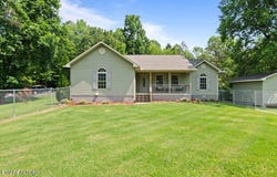 142 Wagon Wheel Lane, Pioneer, TN 37847