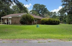 113 Clarendon Road, Ahoskie, NC 27910
