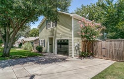 525 Estill Street, Grapevine, TX 76051