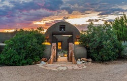 26 Camino Los Angelitos, Santa Fe, NM 87540