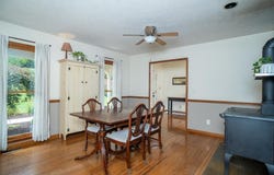 41 RIDGETOP DR, WEYERS CAVE, VA 24486