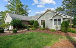 116 Fox Run Court, West End, NC 27376