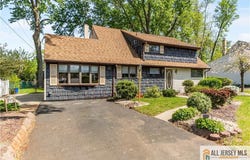 8 Farmbrook Drive, Old Bridge, NJ 08857