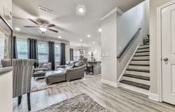 130 Maple Creek Way, Woodstock, GA 30188