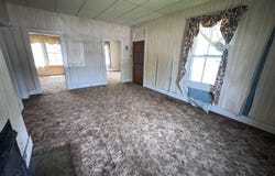 210 E 1st Ave, Lenoir City, TN 37771