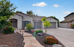 2174 S STUART Avenue, Gilbert, AZ 85295