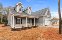 225 Telluride Court, Aberdeen, NC 28315