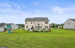 32 KAITLYN DRIVE, HANOVER, PA 17331