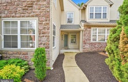 116 HAWK VALLEY LANE, DENVER, PA 17517