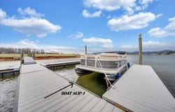 17 Alpine DR, Union Hall, VA 24176