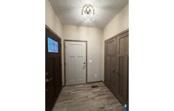 5219 E 67th St, Sioux Falls, SD 57108