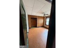 827 BERGEN STREET, GLOUCESTER CITY, NJ 08030