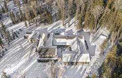 8910 PORTER LOOP, Jackson, WY 83001