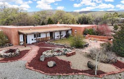 7236 Highway 518, Ranchos de Taos, NM 87557