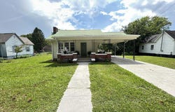 406 S S Indiana Ave Ave, LaFollette, TN 37766