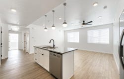 221 N Cliff Side Dr, Hurricane, UT 84737