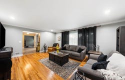 31 Runnymede Road, Colonia, NJ 07067