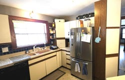 5602 W Rogers St, Milwaukee, WI 53219