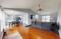 130 Stonefield Drive, Berea, OH 44017
