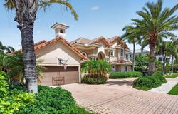 4901 NE 29th Avenue, Lighthouse Point, FL 33064