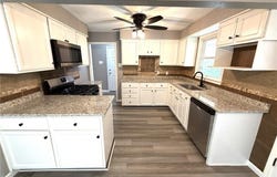 5268 State Route 156, Waterloo, IL 62298
