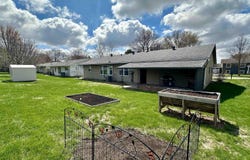 309 E Fairway Dr, Luverne, MN 56156