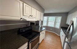 548 Hollomon Drive, Hampton, VA 23666