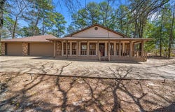 284 Peaceful Valley Trail, Holly Lake Ranch, TX 75765