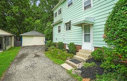 126 Erie Road, Columbus, OH 43214
