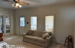 211 Grant Street, Bedford, IA 50833